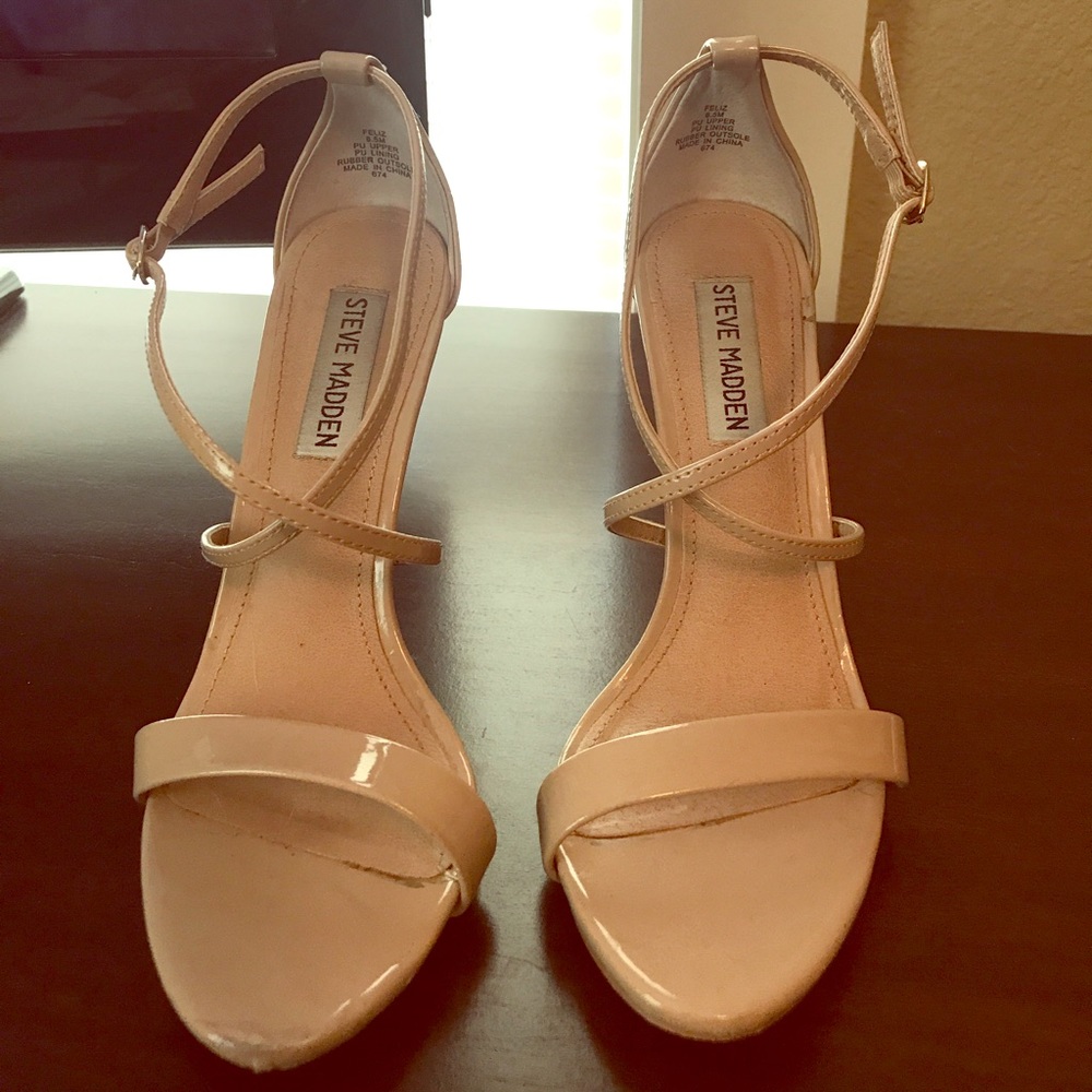 Steve Madden Nude Heels