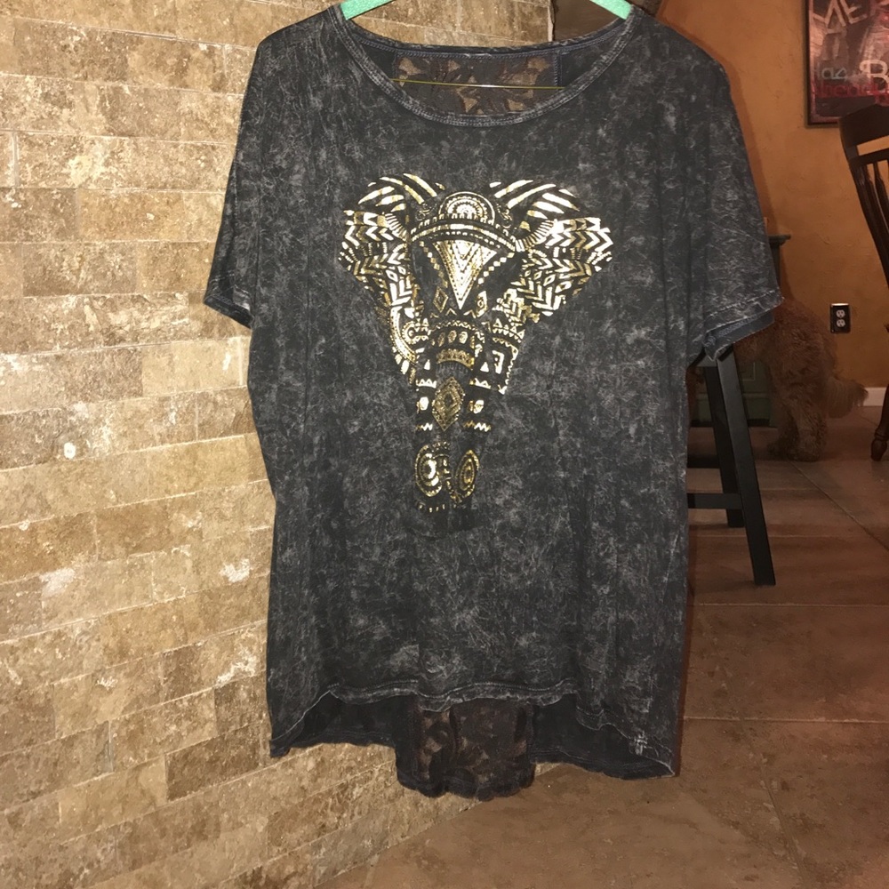 Gold and black elephant tip with lace detail