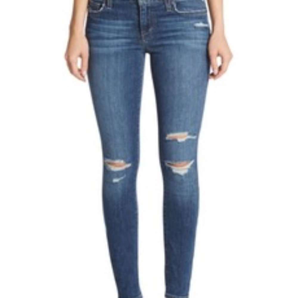 Joe's distressed 'the skinny' jean