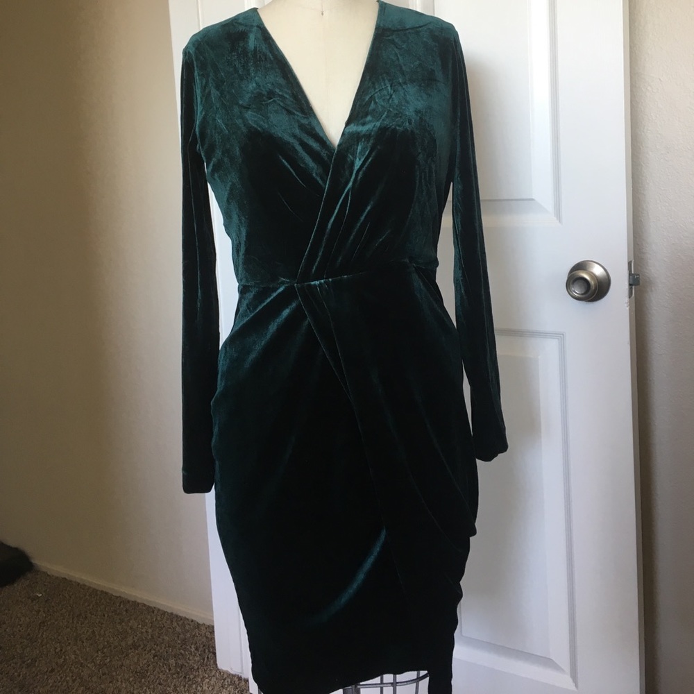 H&M green velvet dress