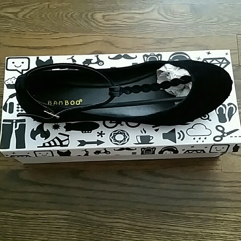 Velvet t strap flats