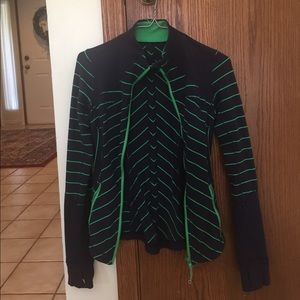 Lululemon forme jacket (navy blue and green)