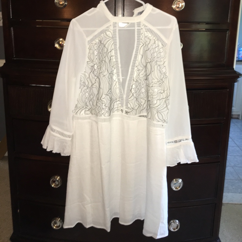 White Lace Embroidered Tobi Dress
