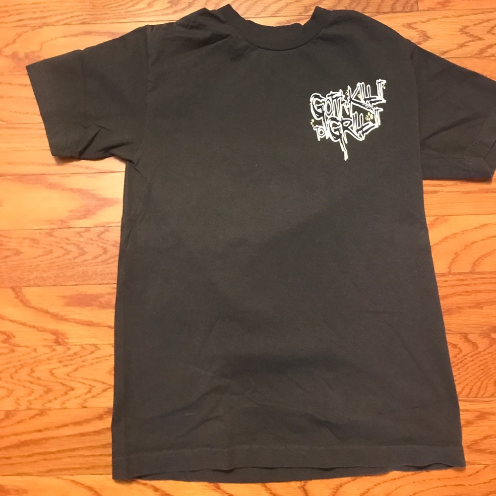 Men's small. Locally owned business bought from.