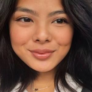 Meet your Posher, Faith