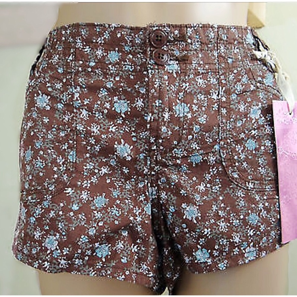 Almost Famous Floral Shorts