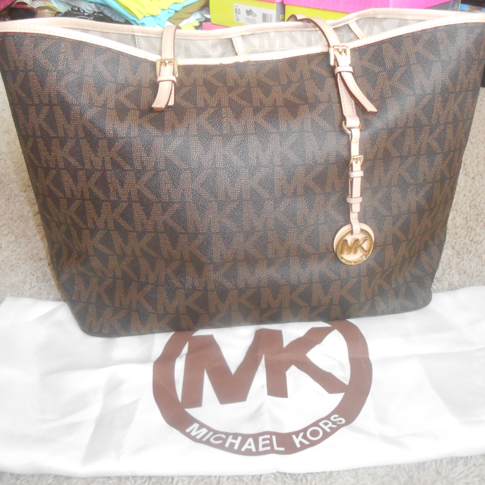 ❣️SOLD❣️Large MICHAEL KORS Travel Tote ~ EUC