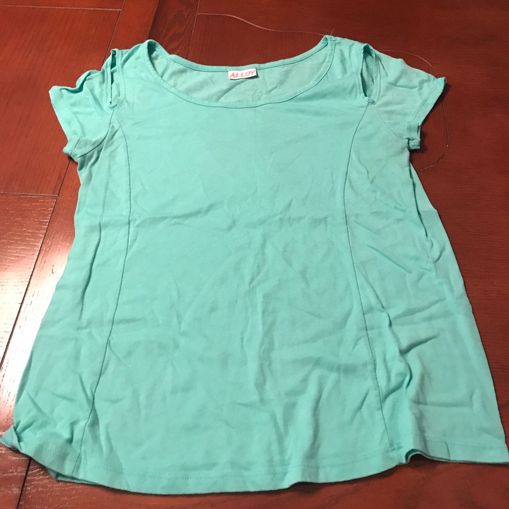 ALLOY teal causal top with shoulder cut outs