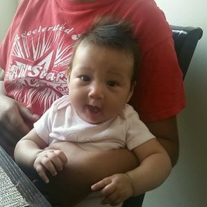 Meet your Posher, Nadia