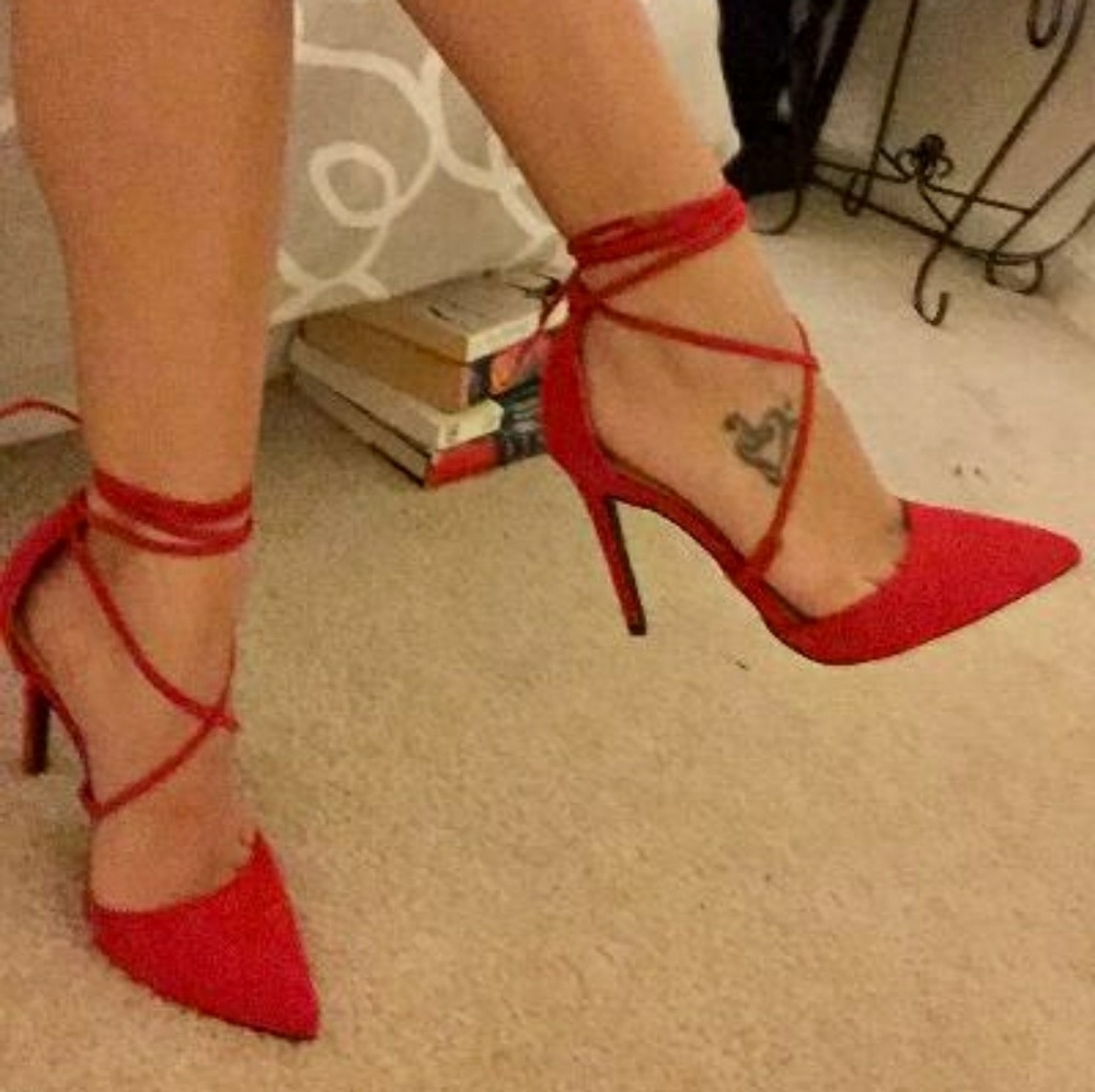 Shoedazzle Heels Pointy Toe Suede Strap Tie Red 7