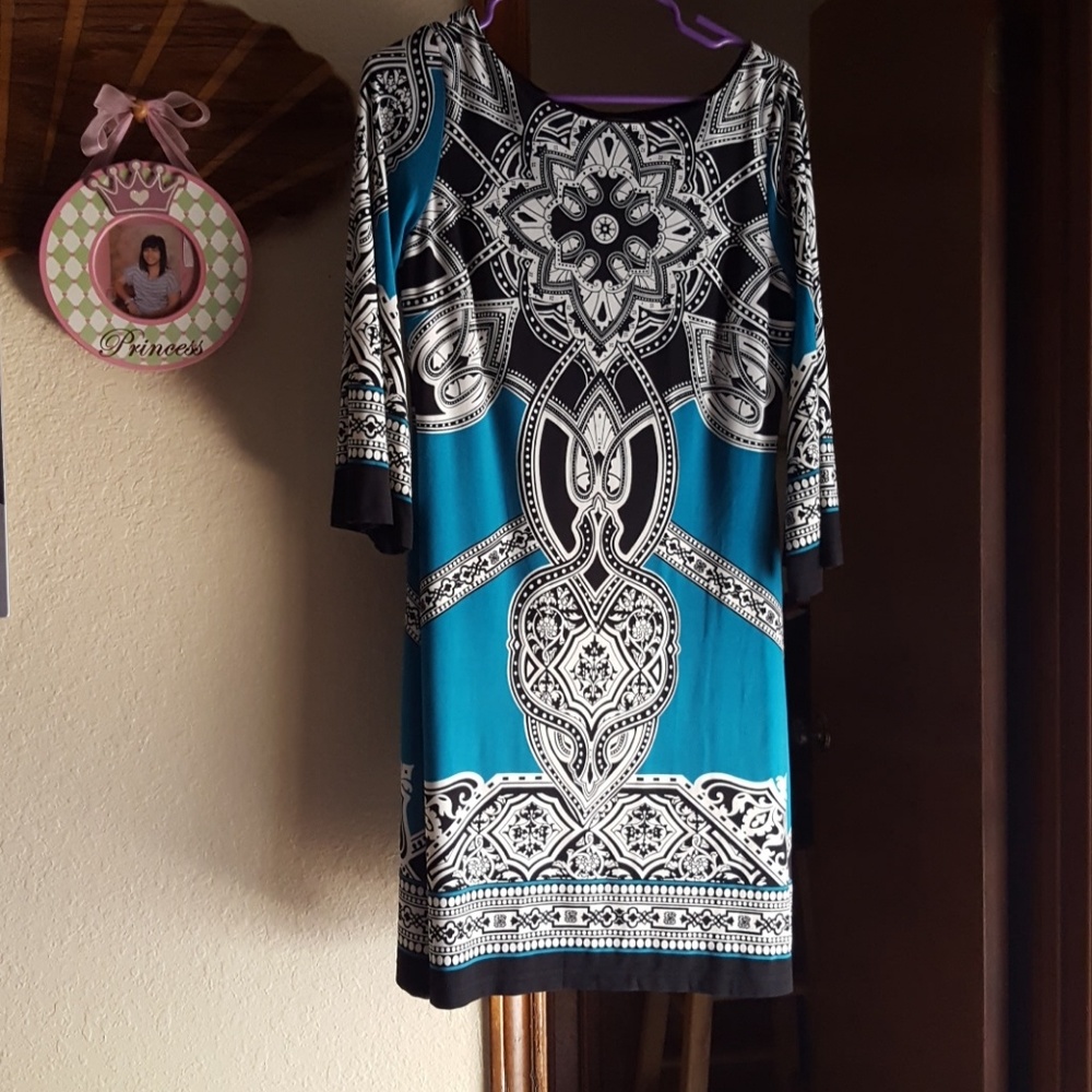 Stretchy dress. Very comfortable