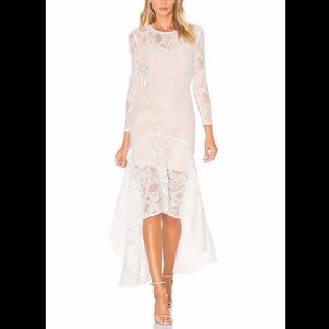 AIJEK Galella Lace Asymmetric Maxi Dress