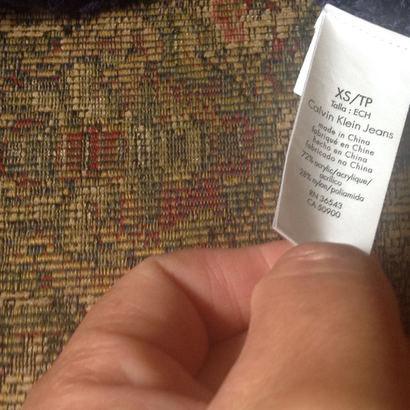 CALVIN KLEIN dark purple long sleeves sweaters - Picture 5 of 8