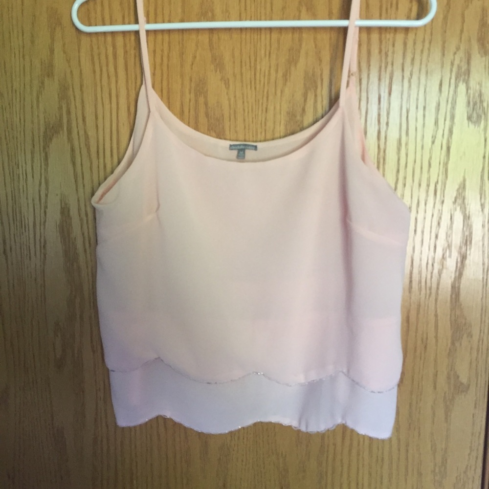 ❌ SOLD! DONATING SOON! Pink Tank - Picture 2 of 4