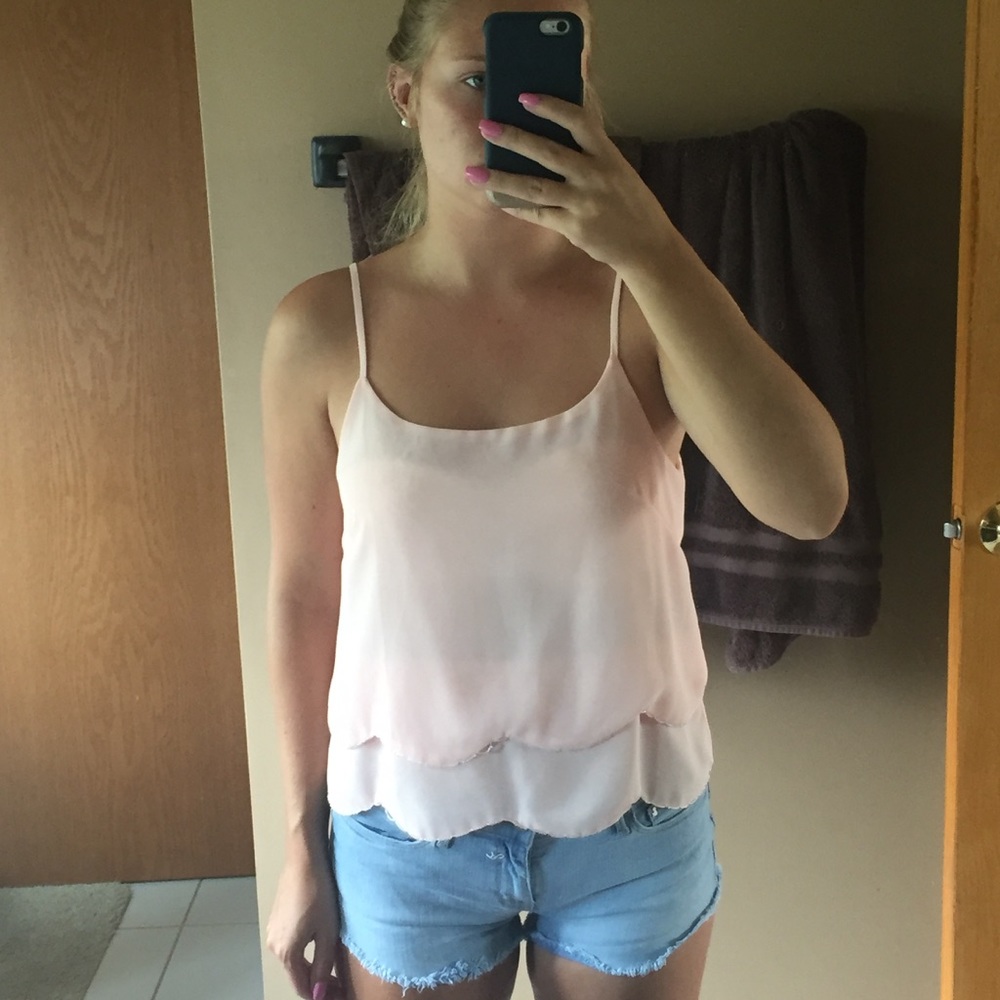 ❌ SOLD! DONATING SOON! Pink Tank - Picture 1 of 4