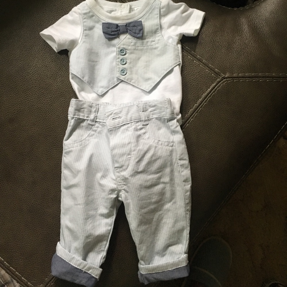 Cherokee NB 2 pc suit