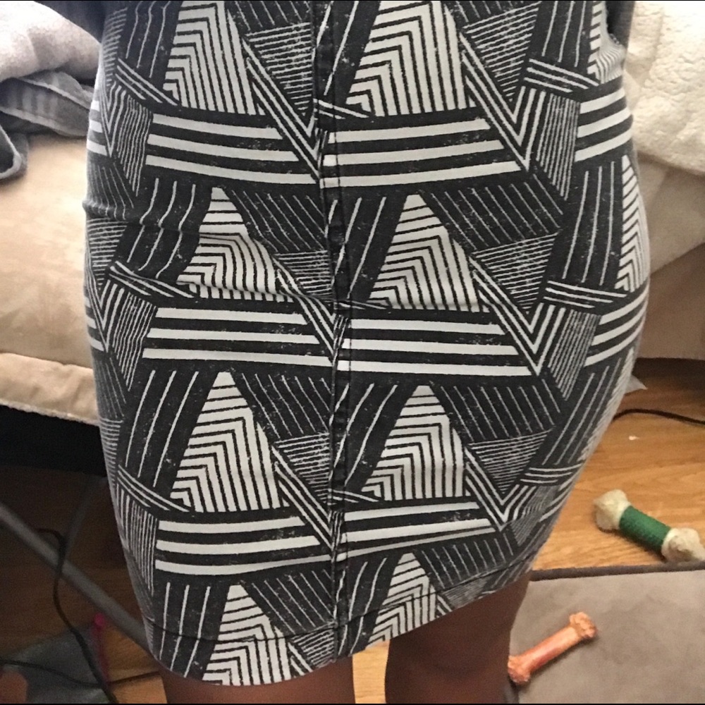 High waisted skirt
