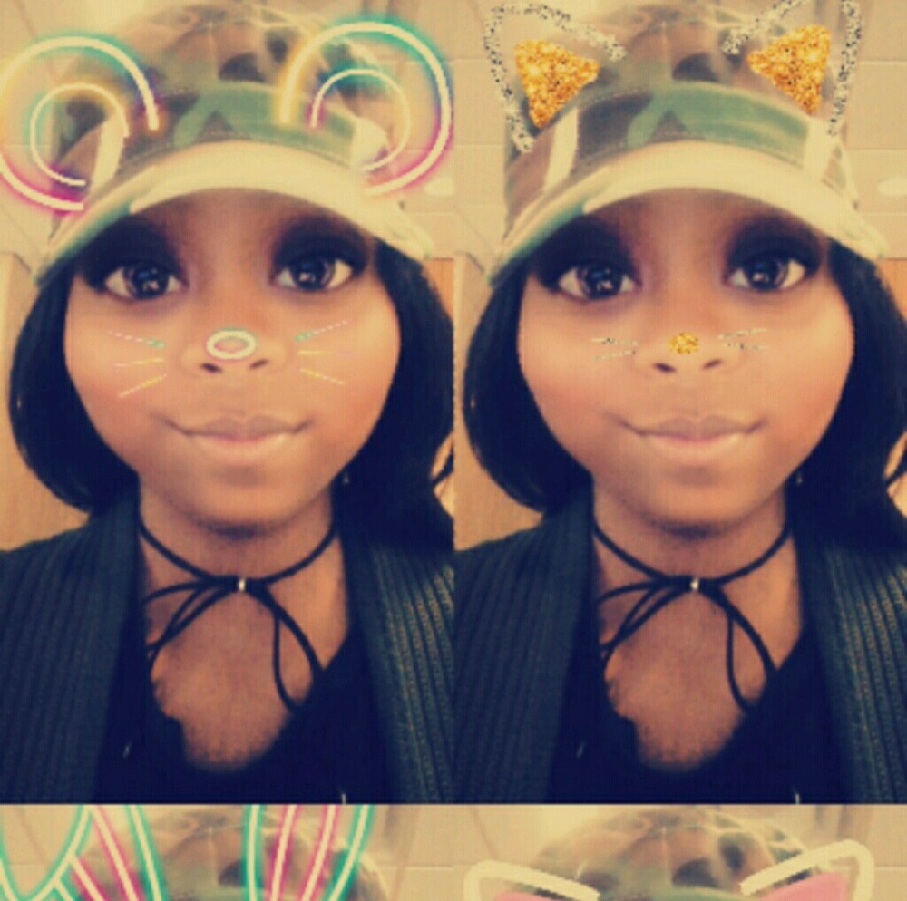 Meet your Posher, Nehemie