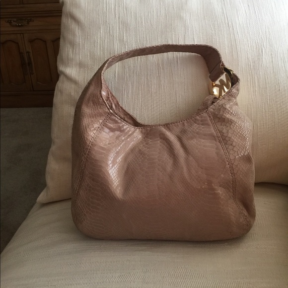 Michael Kors handbag - Picture 1 of 3