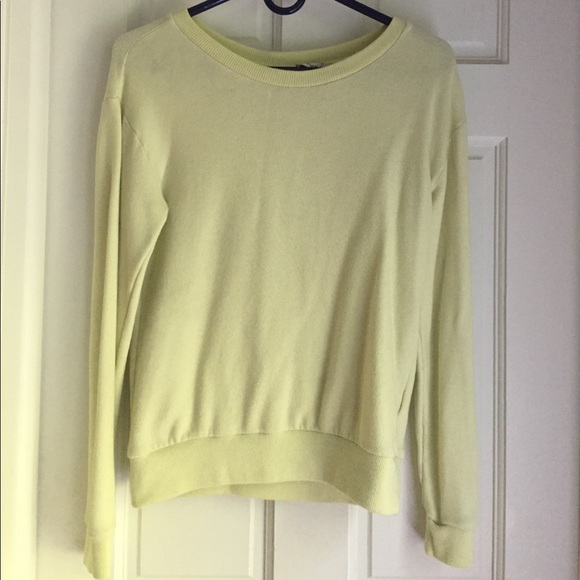 Forever 21 Yellow Full Sleeve Sweater 💫 - Picture 1 of 3