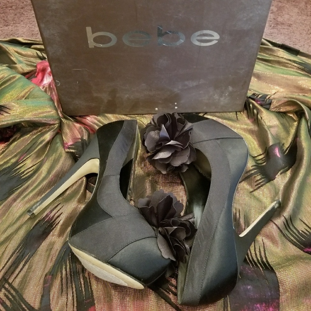 Bebe pumps - Picture 2 of 3