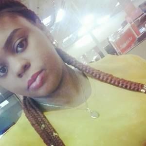 Meet your Posher, Ann-jella