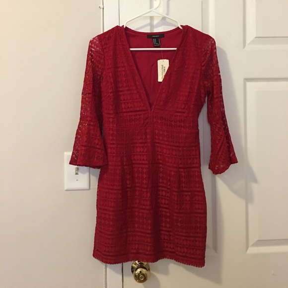 Forever 21 Dresses & Skirts - NWT Forever 21 red lace dress!