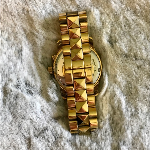 Michael Kors gold watch
