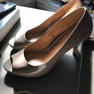 Size 10 nude heels