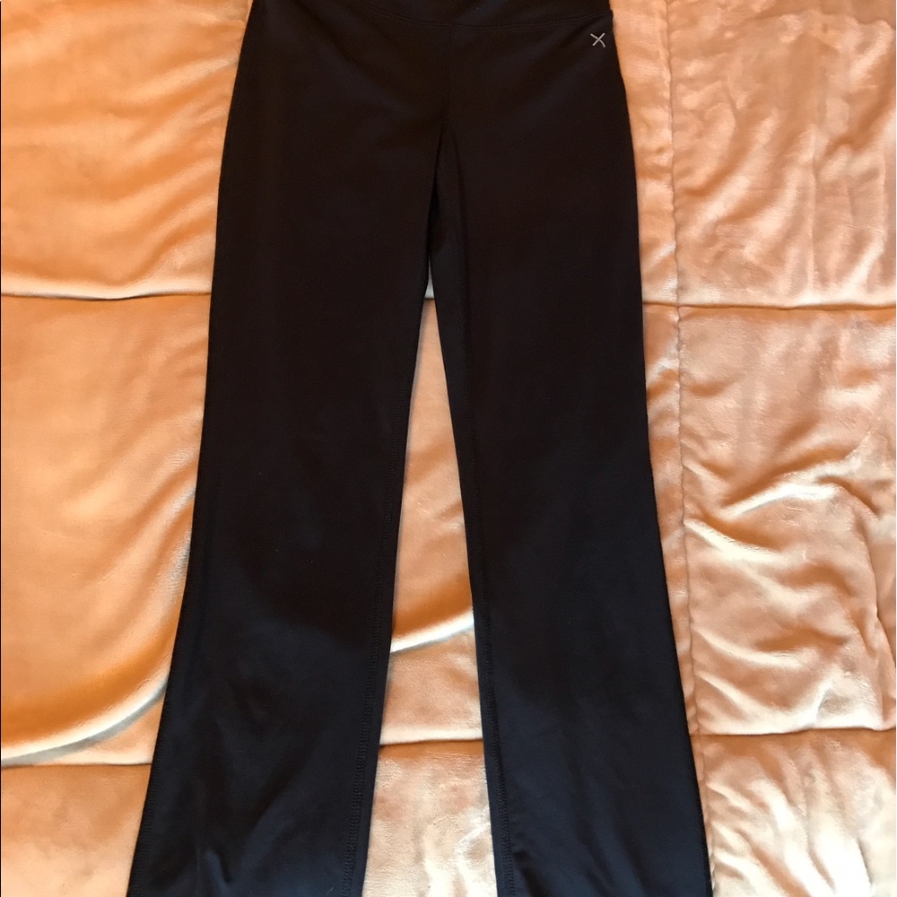 Black leggings