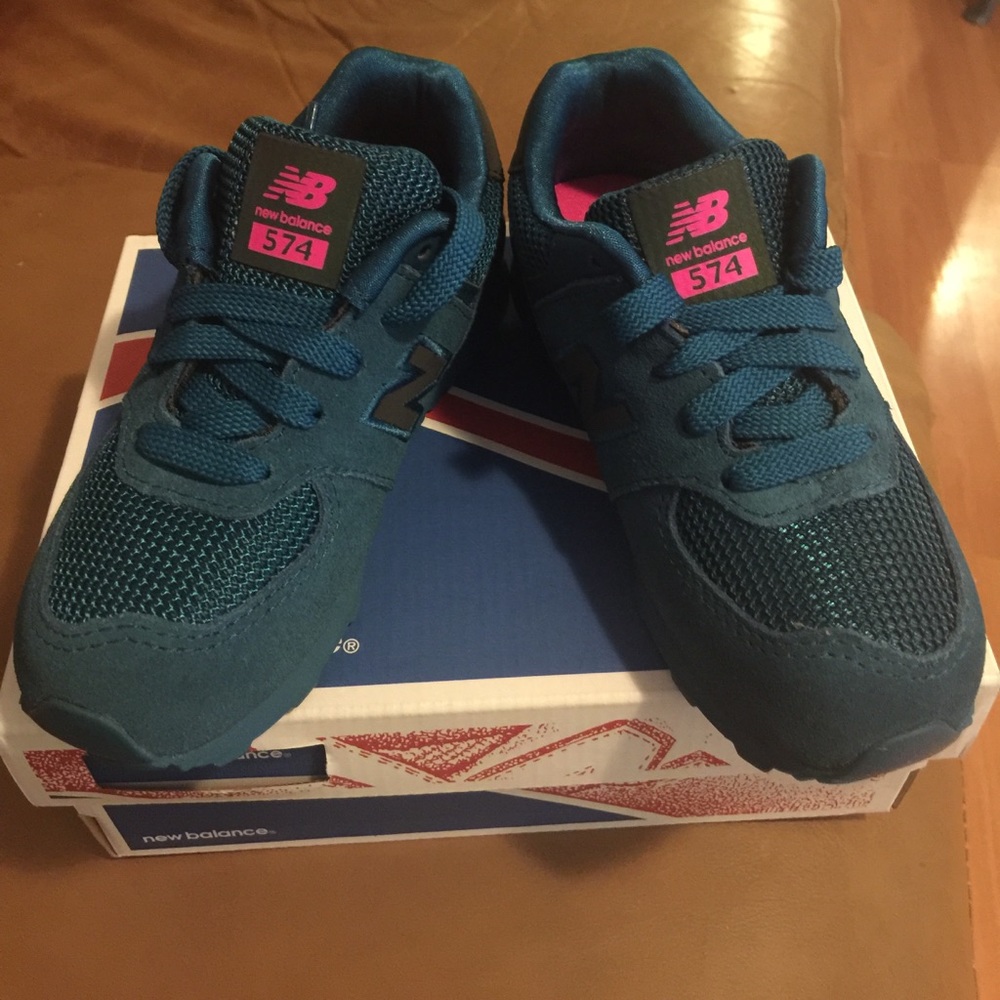 !sale⚡️⚡️Brand New In Box, new balance sneakers