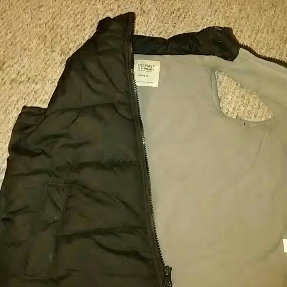 Vest - Picture 1 of 3