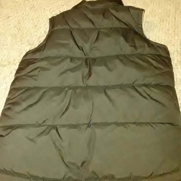 Vest - Picture 3 of 3