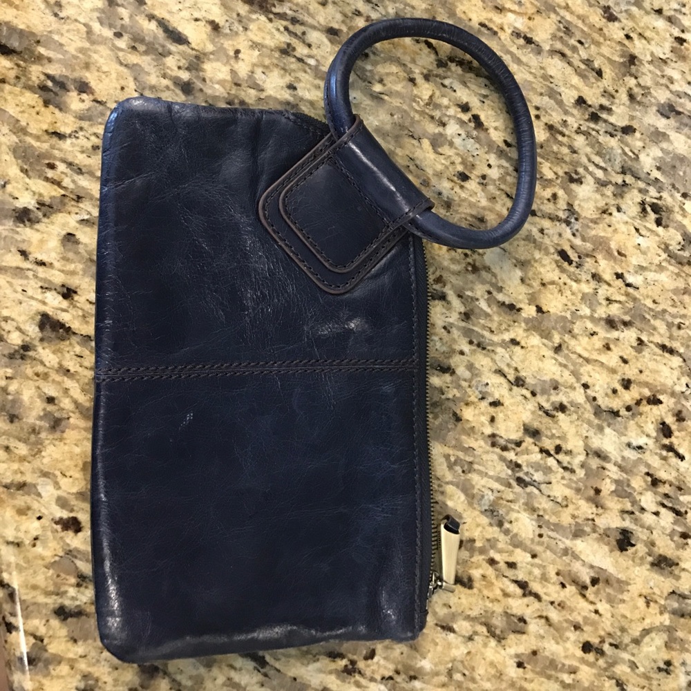 HOBO blue wristlet