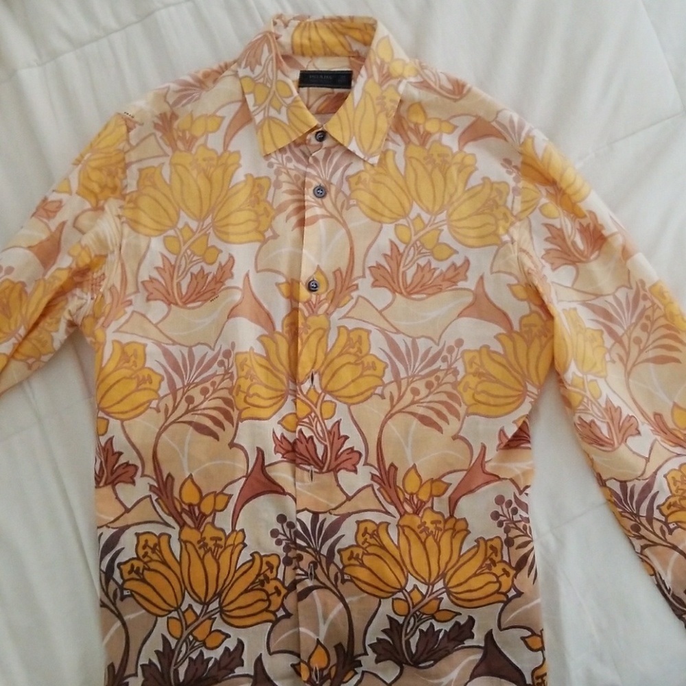 Prada shirts real