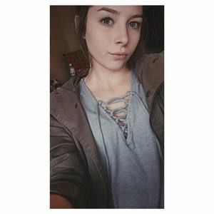 Meet your Posher, Jillian