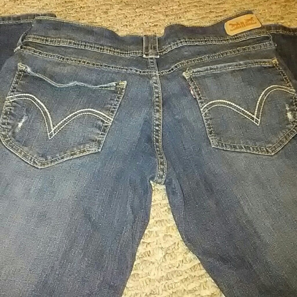 Jeans - Picture 3 of 4