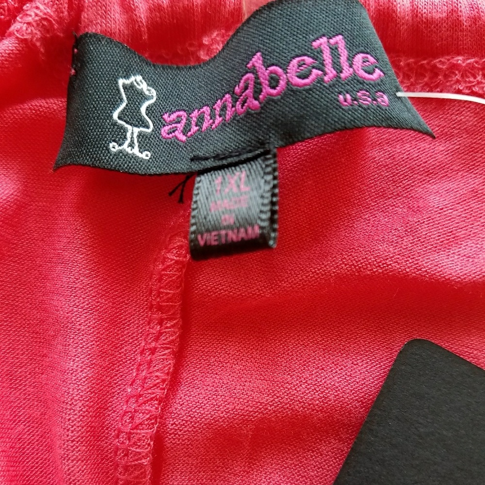 Annabelle Plus Size Tunic.  2X - Picture 4 of 4
