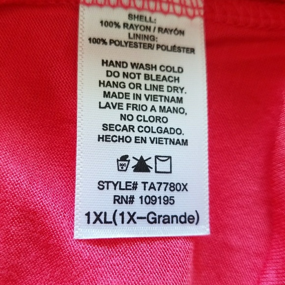 Annabelle Plus Size Tunic.  2X - Picture 3 of 4