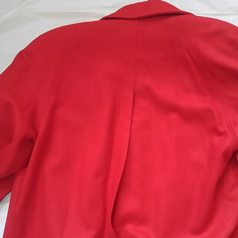 Coat - Picture 9 of 9