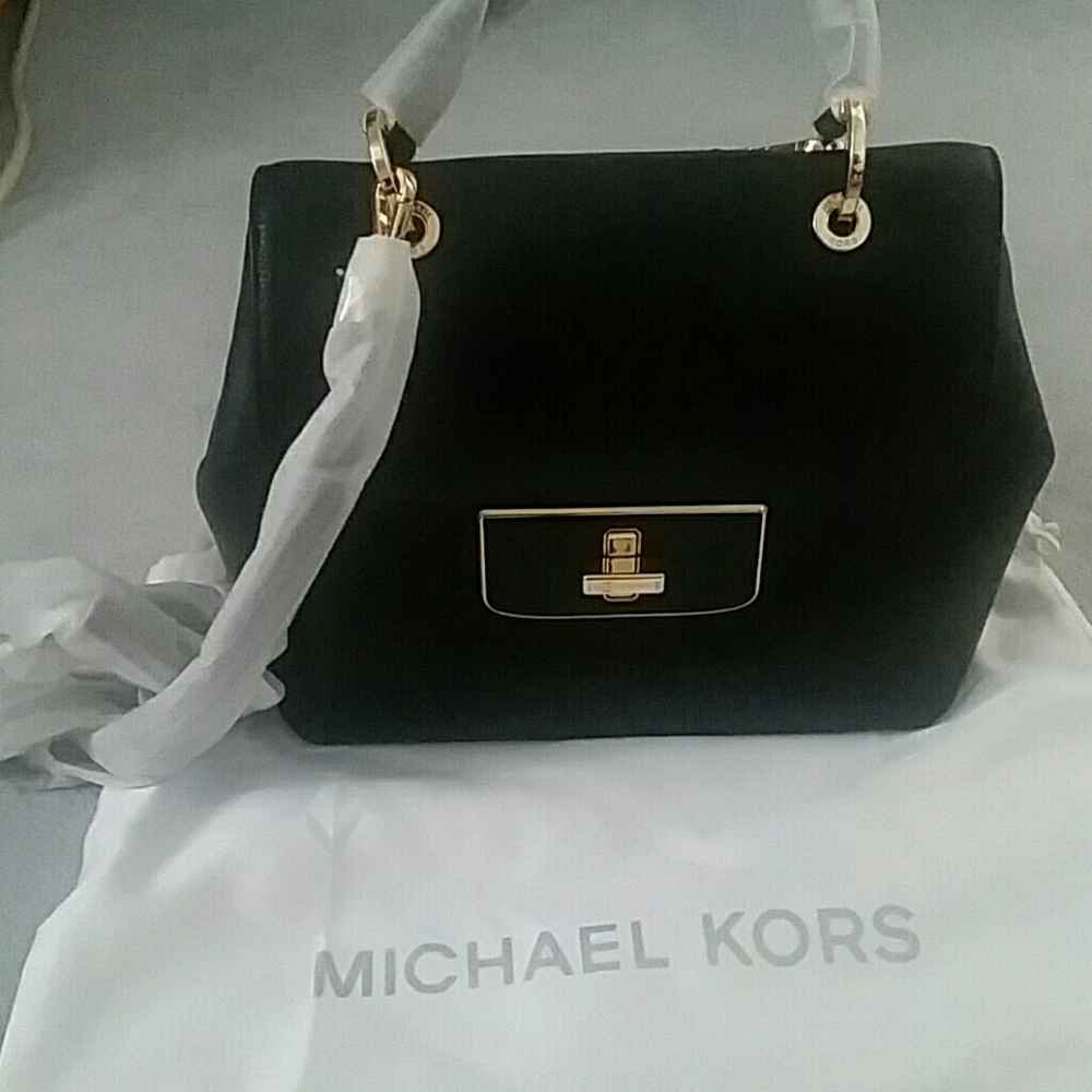 NWT Michael Kors Emery Medium Satchel