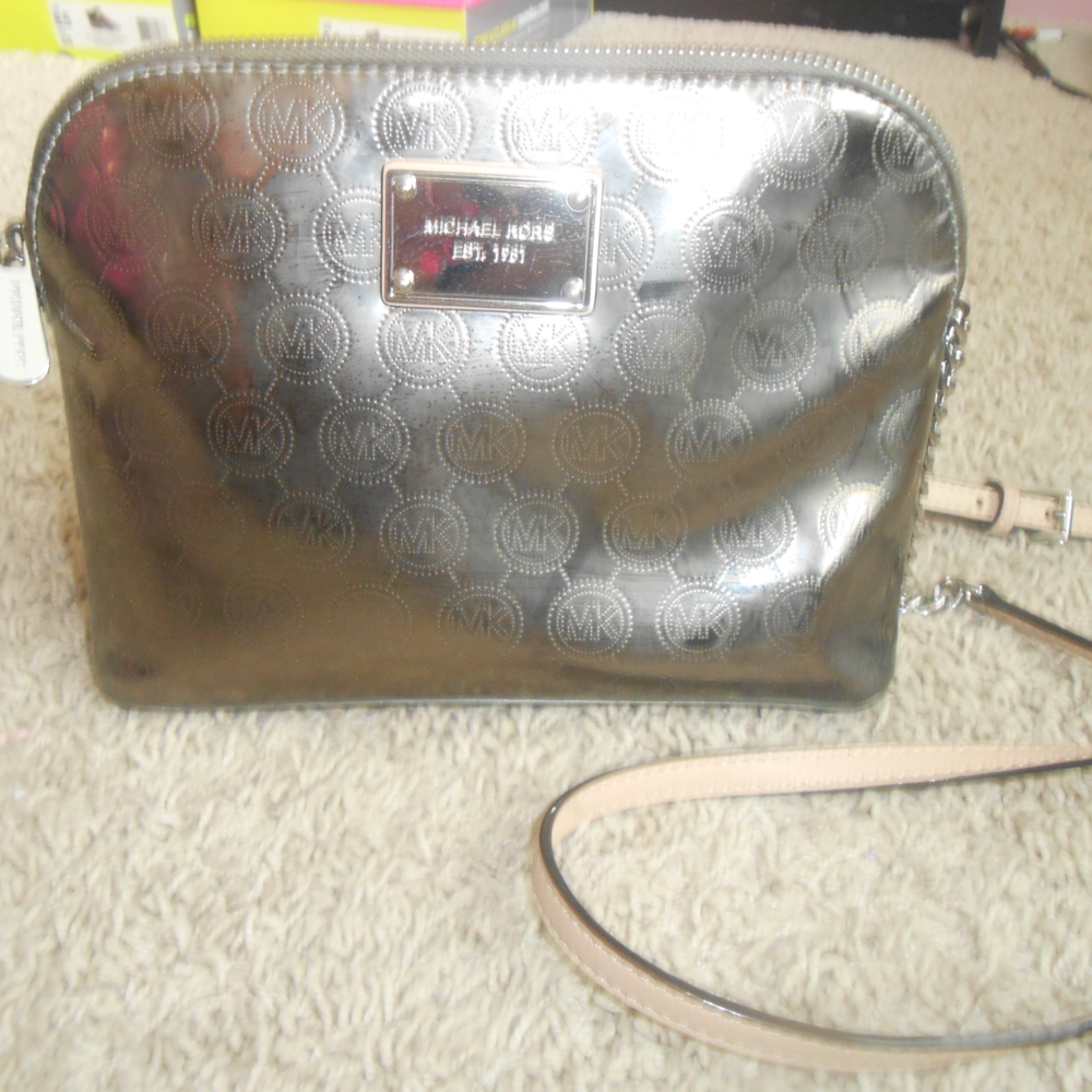 MICHAEL KORS Crossbody Bag Mirrored ~ EUC