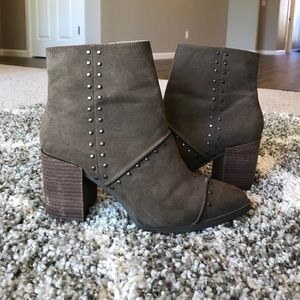 Women's booties ankle boots size 8.5