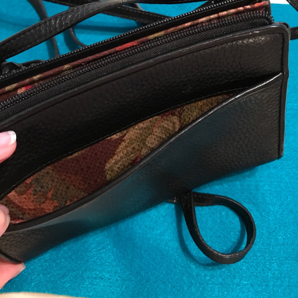 BRIGHTON CROSSBODY BAG - Picture 2 of 8