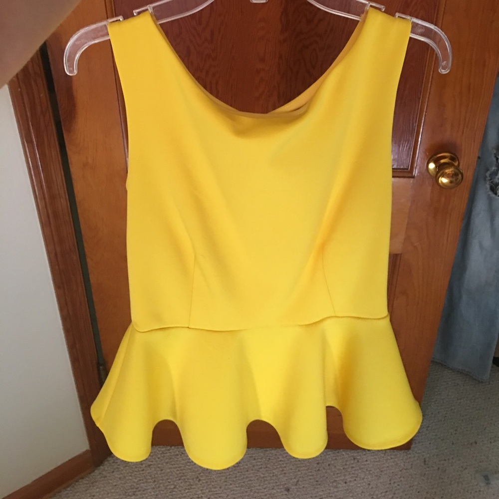 Xs bright yellow peplum top