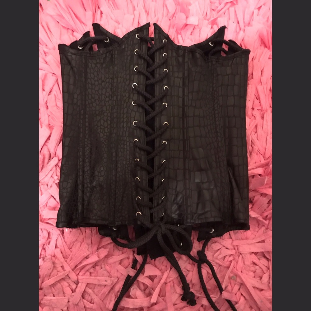 NWT Blackheart Underbust Waist Cincher Corset S