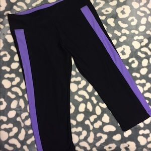 Bally Total Fitness capris size XL