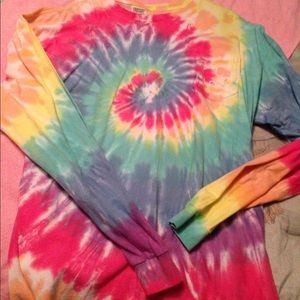 Long Sleeved Tie-Dye Ivory Ella shirt