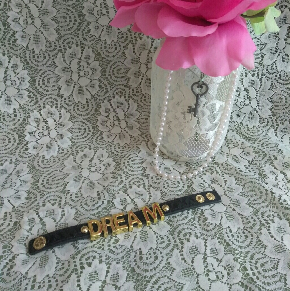 BCBGENERATION Bracelet