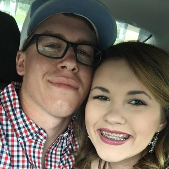 Meet your Posher, Gavin - Picture 1 of 1